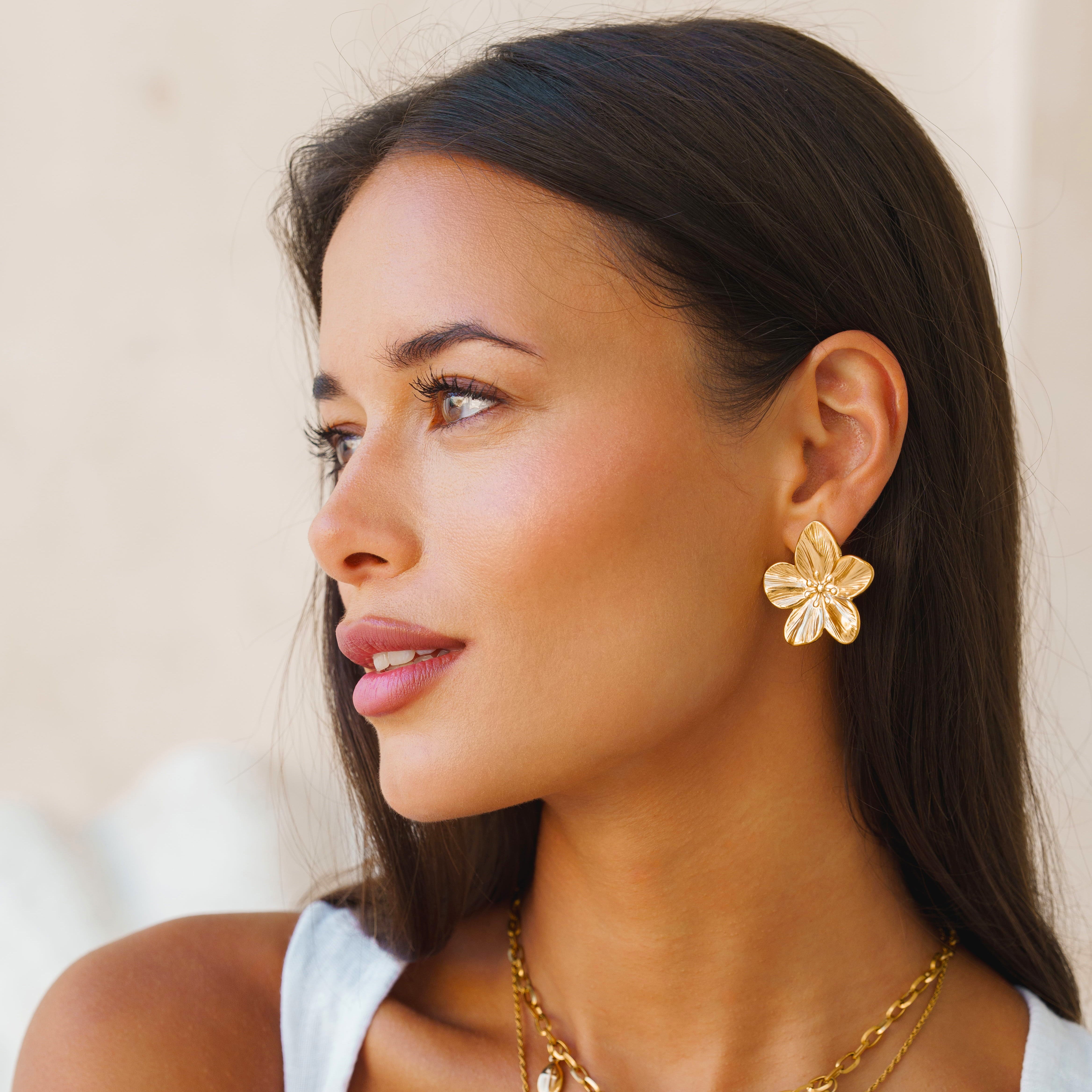 hibiscus flower earrings beach themed jewelry