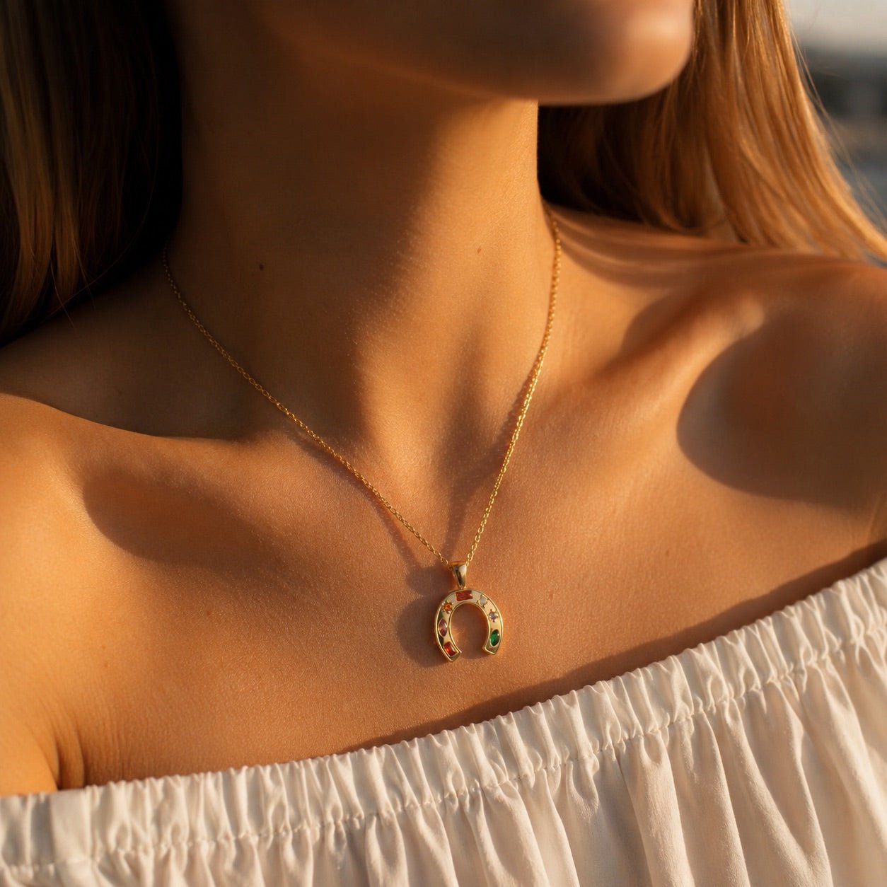 horseshoe pendant necklace with multicolor gemstones in waterproof 18k pvd gold
