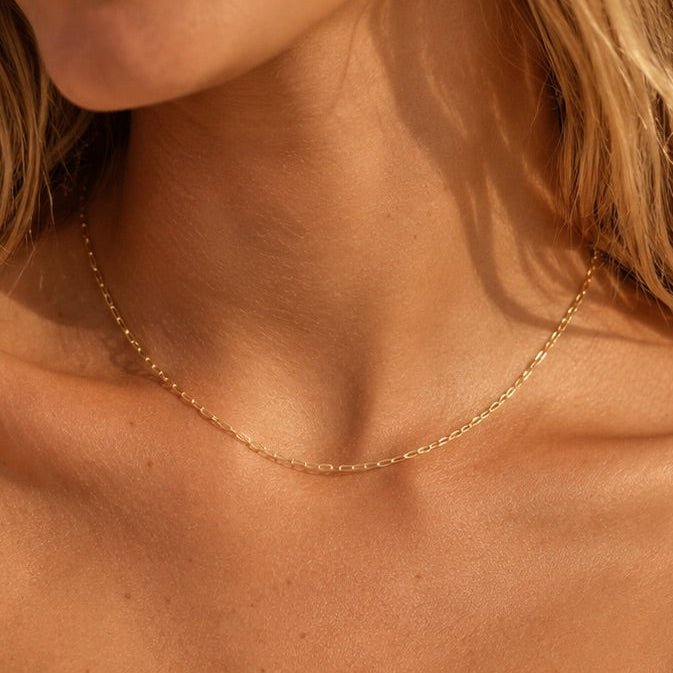 simple chain necklace in 18k gold plated lightweight waterproof design