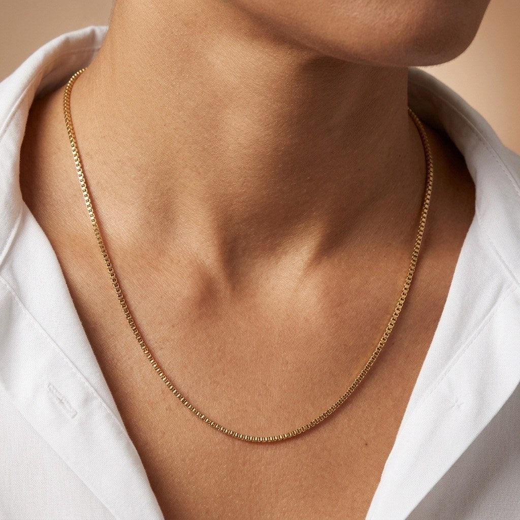 gold Venetian chain necklace with a sleek box-link design for a minimalist look