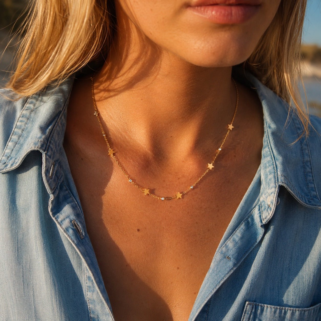 necklace with stars and dainty everyday style
